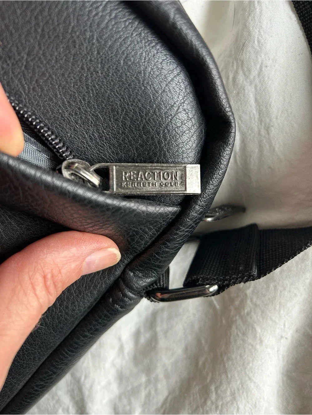NWT Kenneth Cole Reaction Black Laptop Brief Case w/Carry Strap and Handles.